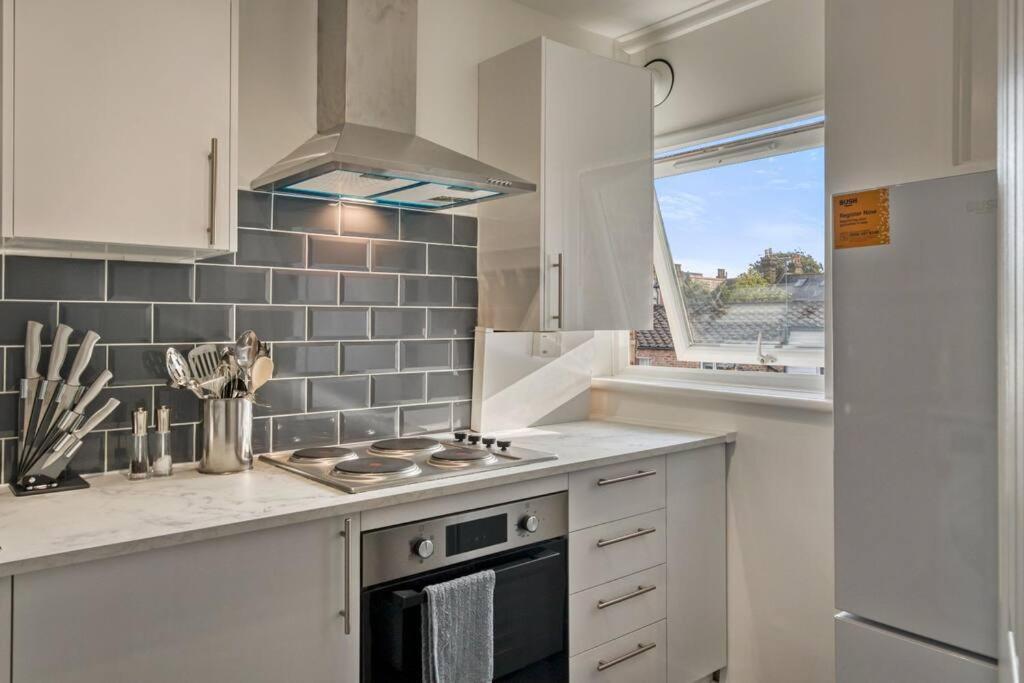 Ferienwohnung Hidden Gem In Battersea W/ Free Parking London Exterior foto